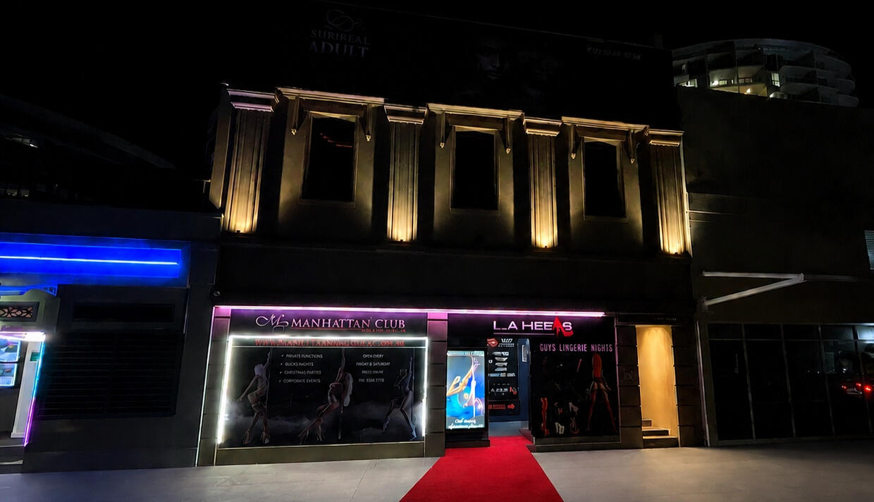 Manhattan Club Showgirls Gold Coast Pole Dancer Entertainment Work as a Dancer Gold Coast